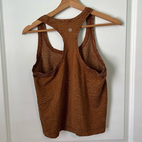 Lululemon Swiftly Tank in Heathered Slate - Picture 1 of 4